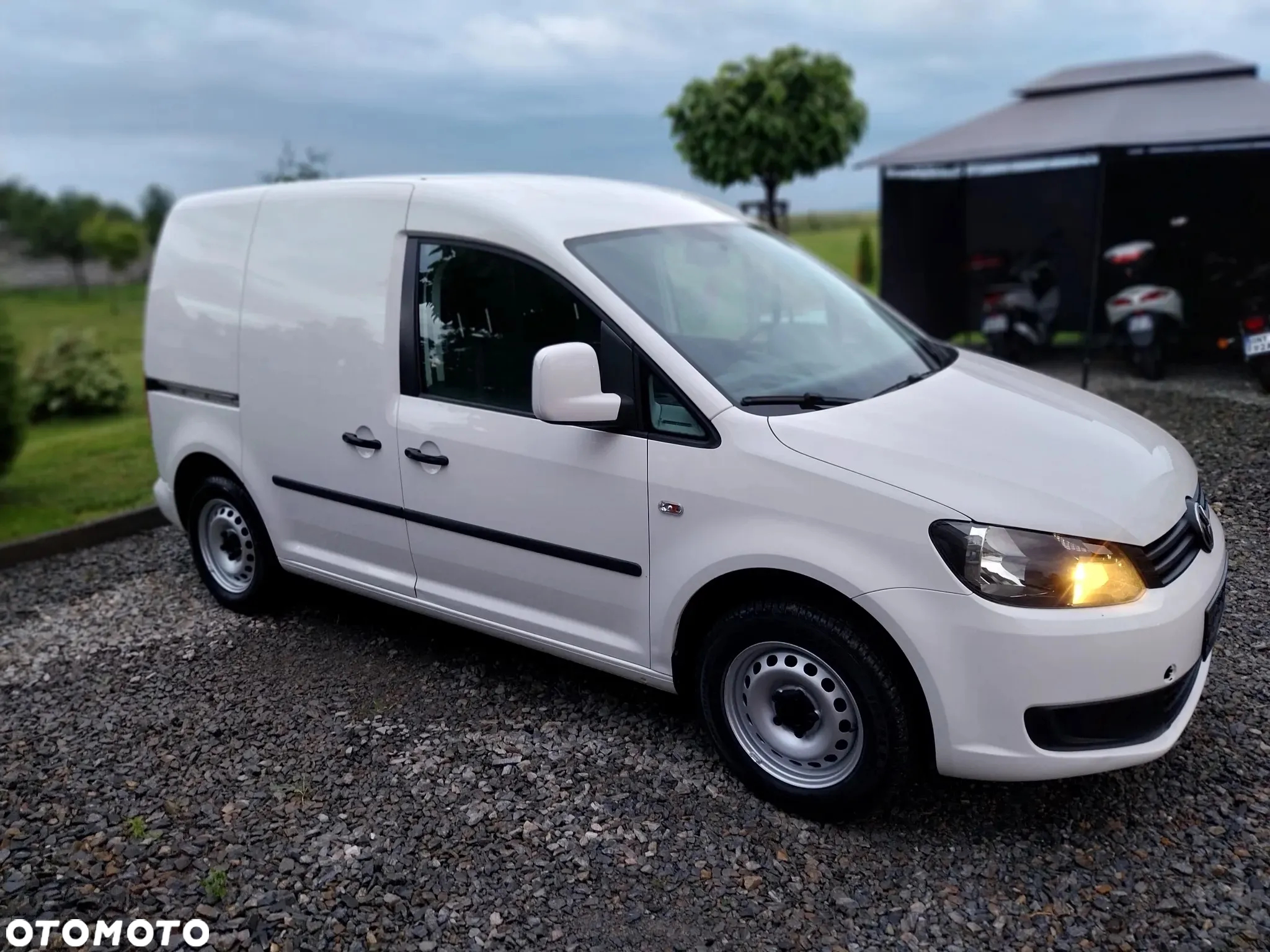 Volkswagen Caddy - 4