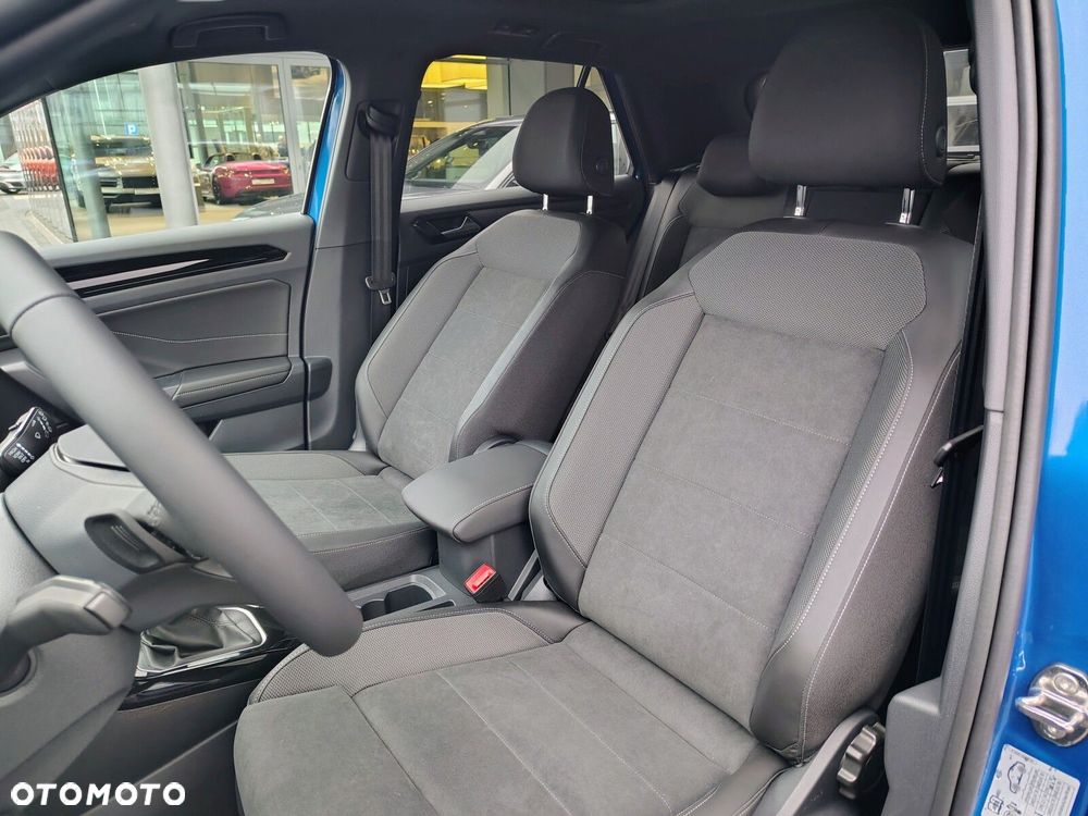 Volkswagen T-Roc - 15