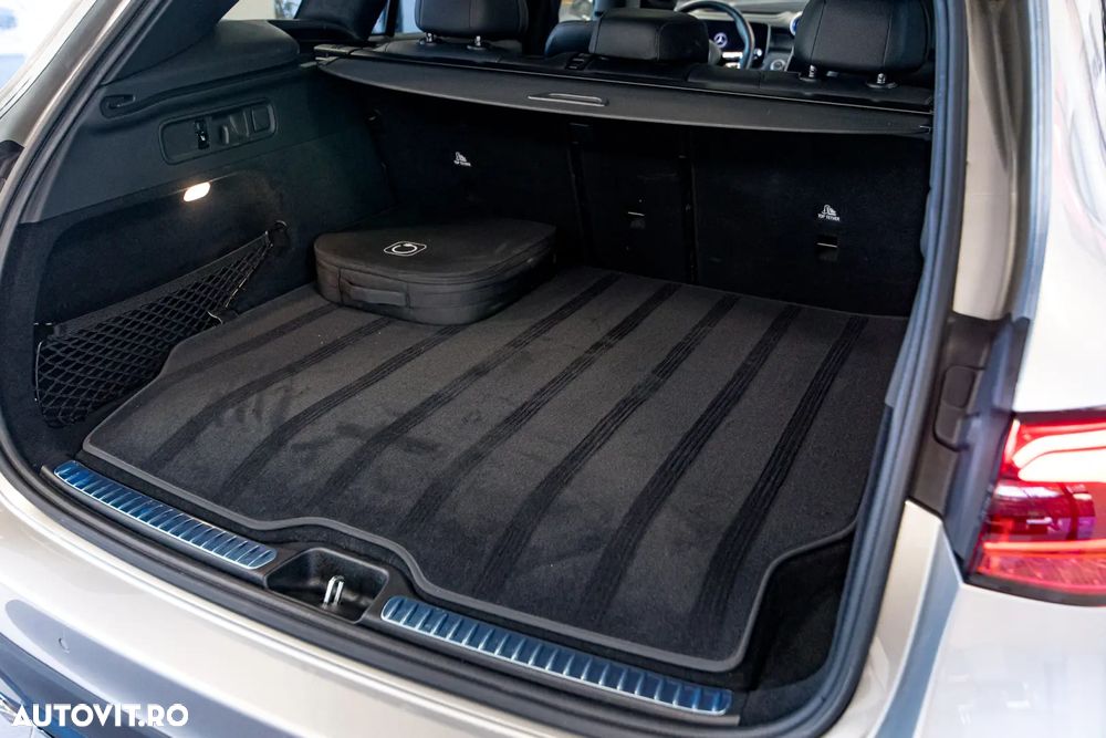 Mercedes-Benz GLC 300 e 4MATIC - 20