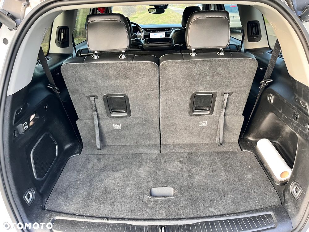 Jeep Grand Cherokee - 13