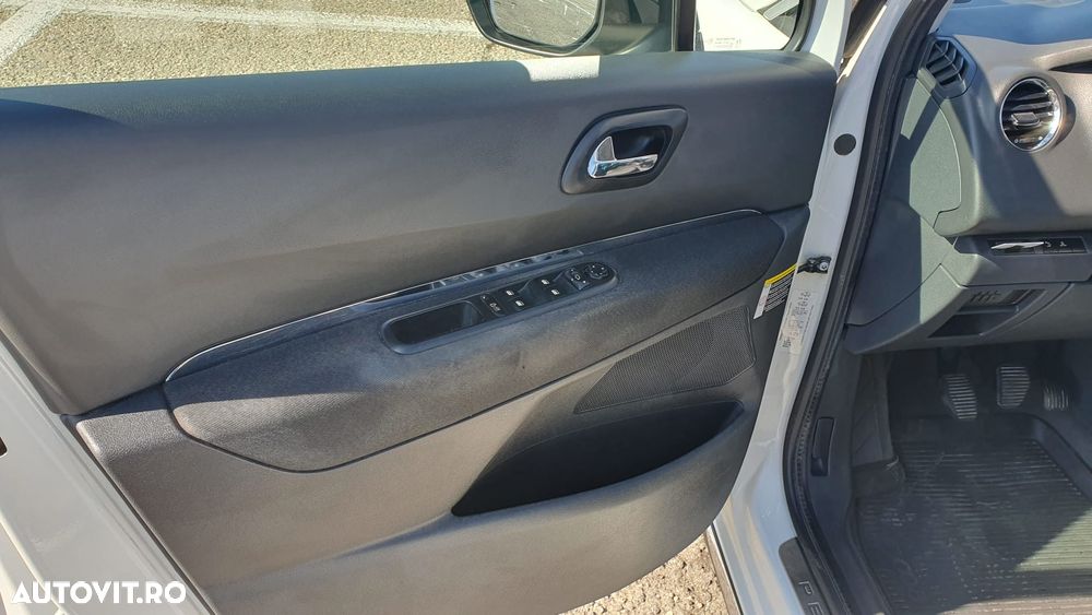 Peugeot 3008 2.0 HDI FAP Premium - 21