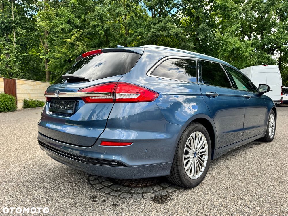 Ford Mondeo - 4