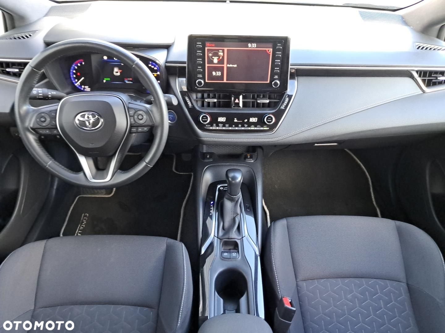 Toyota Corolla - 13