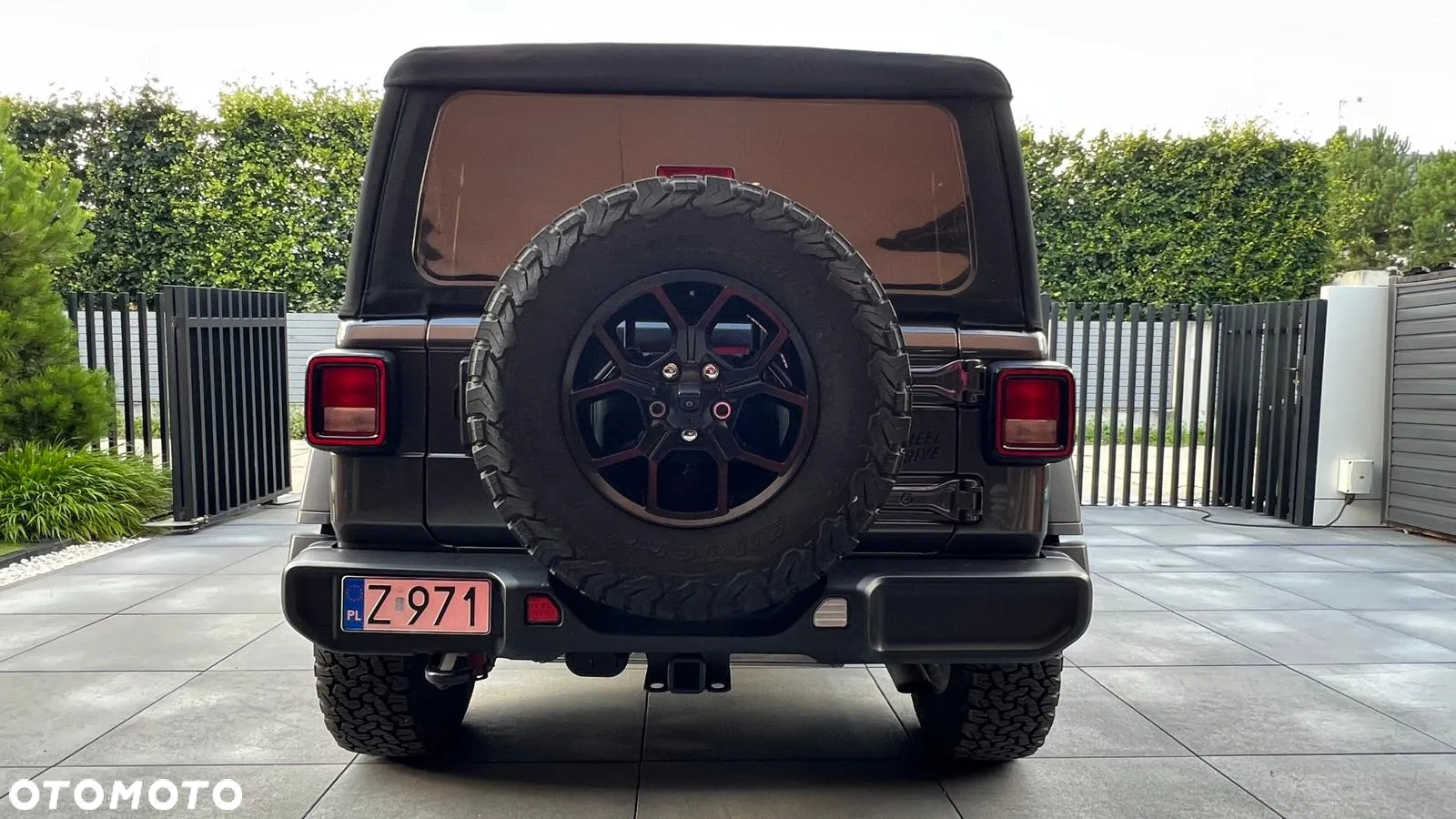 Jeep Wrangler - 19