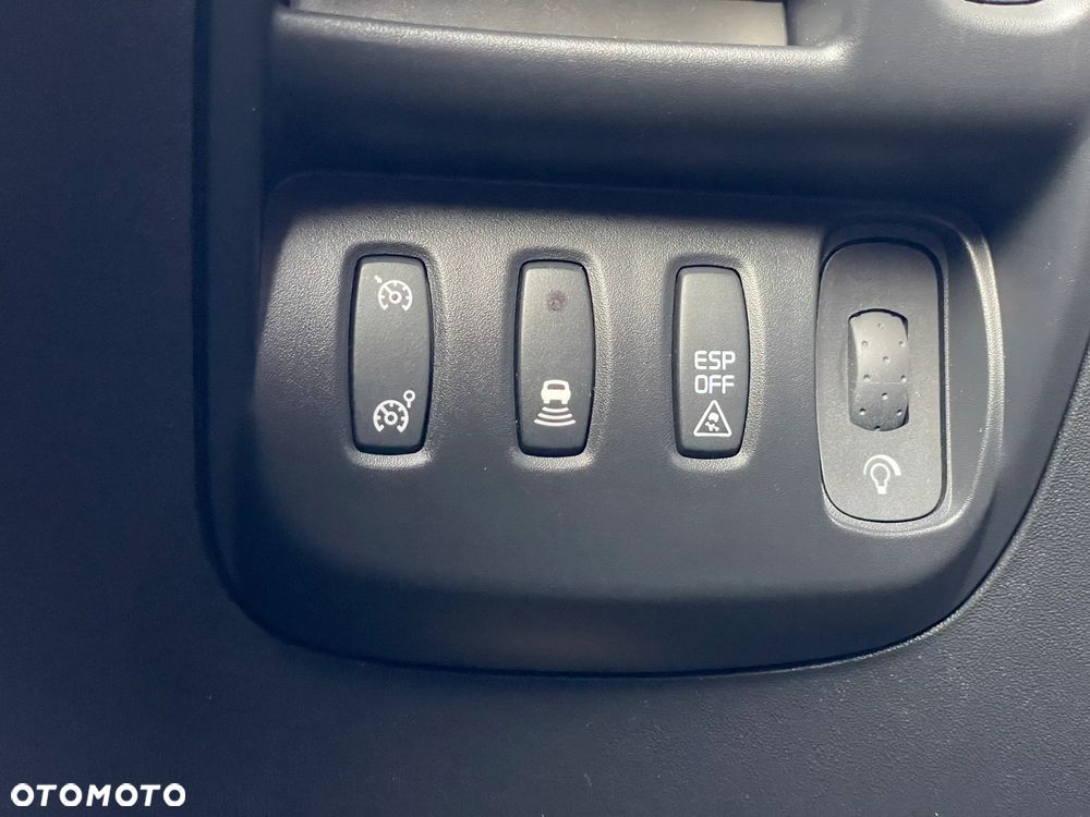 Renault Espace 2.0 dCi Initiale - 8