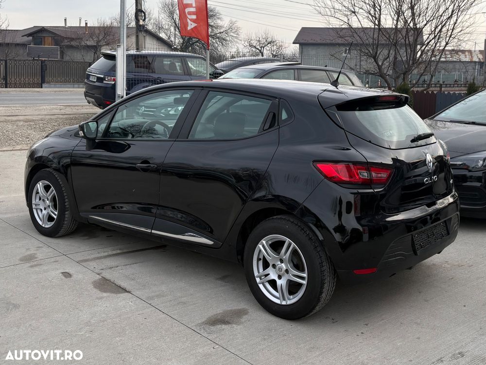 Renault Clio (Energy) dCi 90 Start & Stop INTENS - 6