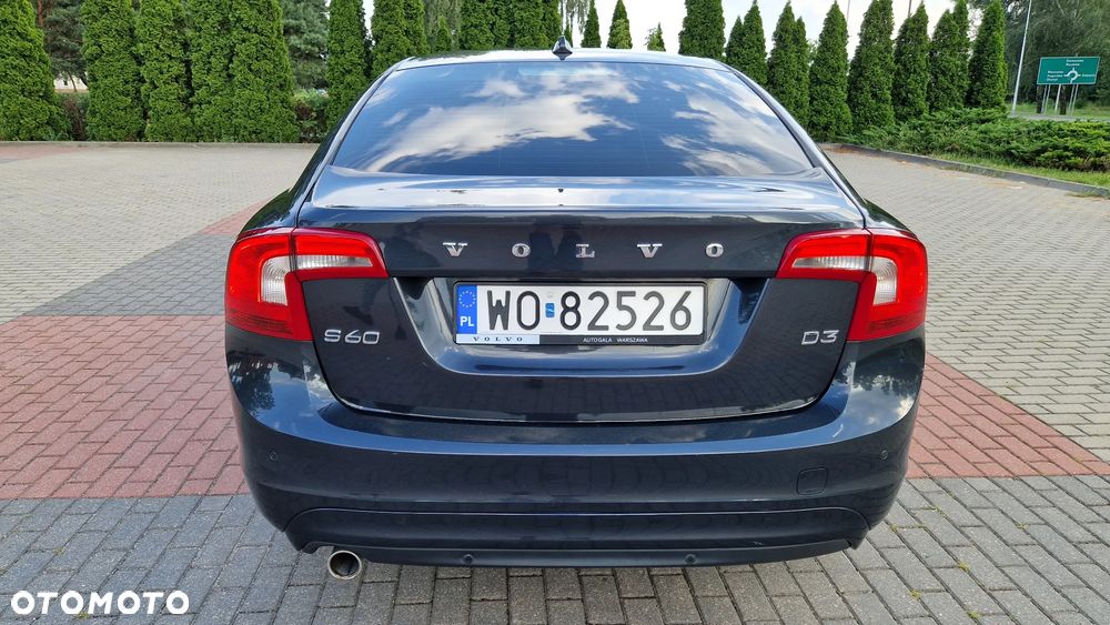 Volvo S60 D3 Momentum - 4