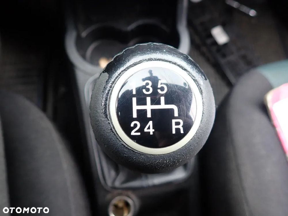 CZĘŚCI - Fiat Grande Punto 1,2 48kW 65KM 199A4000 FILM HB 5D 2009r. INDEX - 9676 - 12