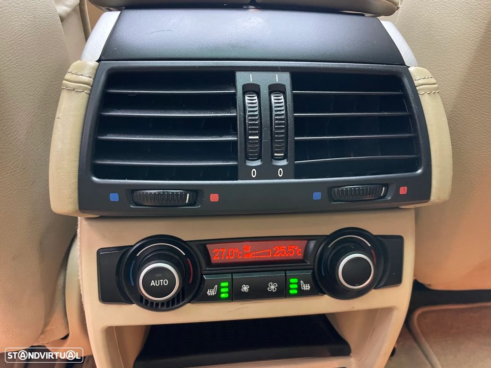 BMW X5 3.0 sd - 19