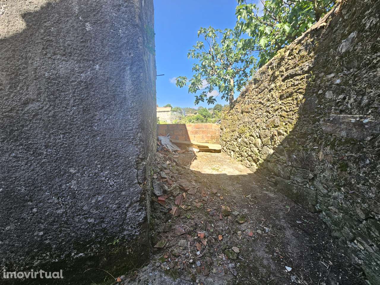 Moradia para Restaurar em Oliveira de Azeméis - Grande imagem: 3/11