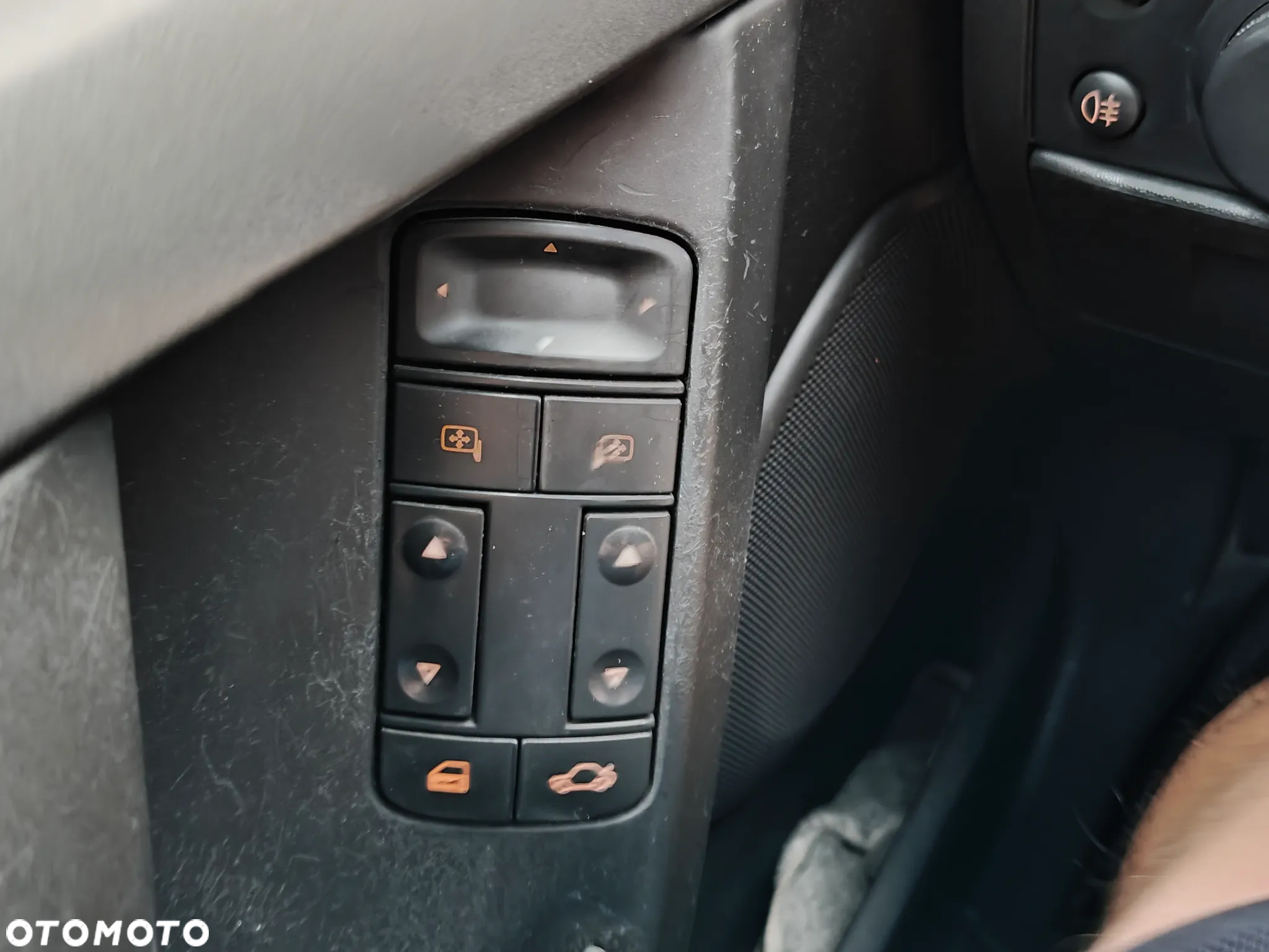 Opel Vectra 1.8 Cosmo - 21