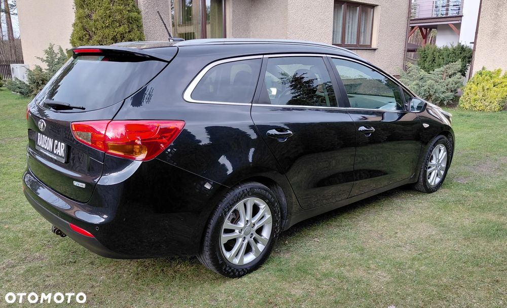 Kia Ceed 1.6 CRDi 128 Platinum Edition - 10