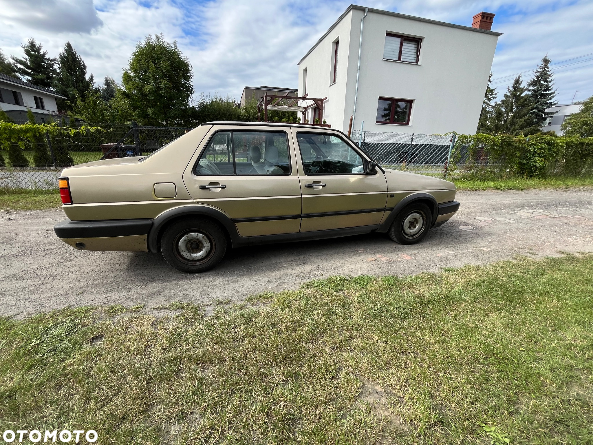 Volkswagen Jetta ver-1-6-gl - 6