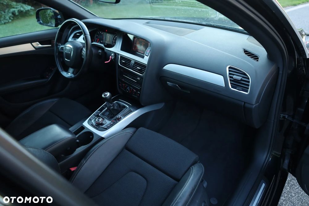 Audi A4 Limousine 1.8 TFSI S line Sportpaket - 16
