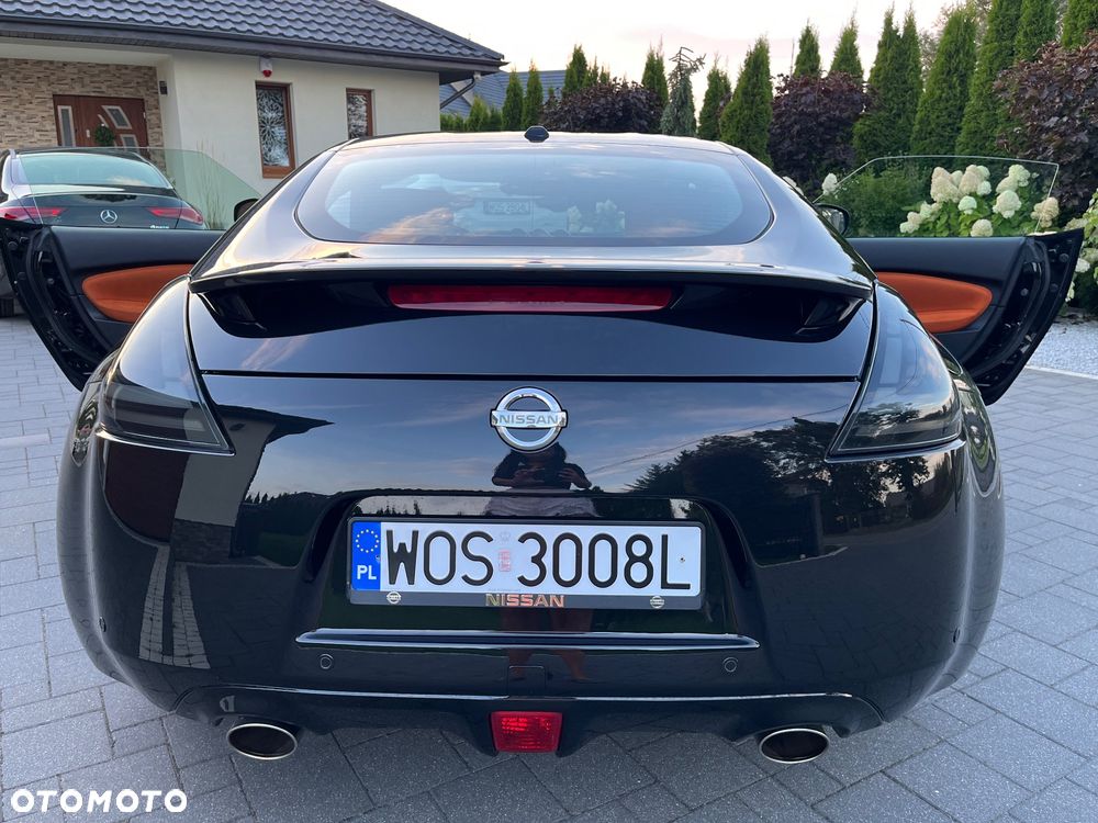 Nissan 370 Z - 26