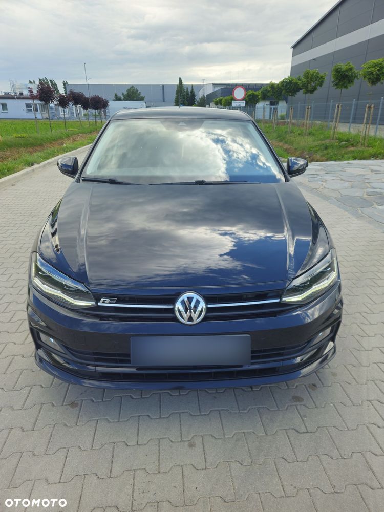 Volkswagen Polo - 1