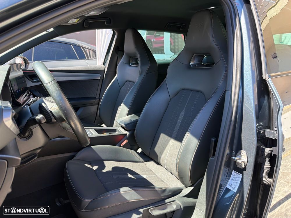 CUPRA Leon ST 1.4 e-Hybrid MID DSG — fotografia 9