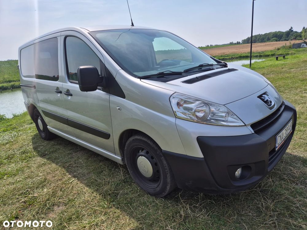 Peugeot Expert - 8