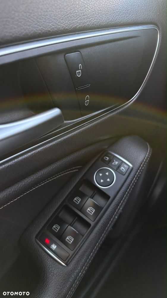 Mercedes-Benz GLA 220 d 4-Matic - 23