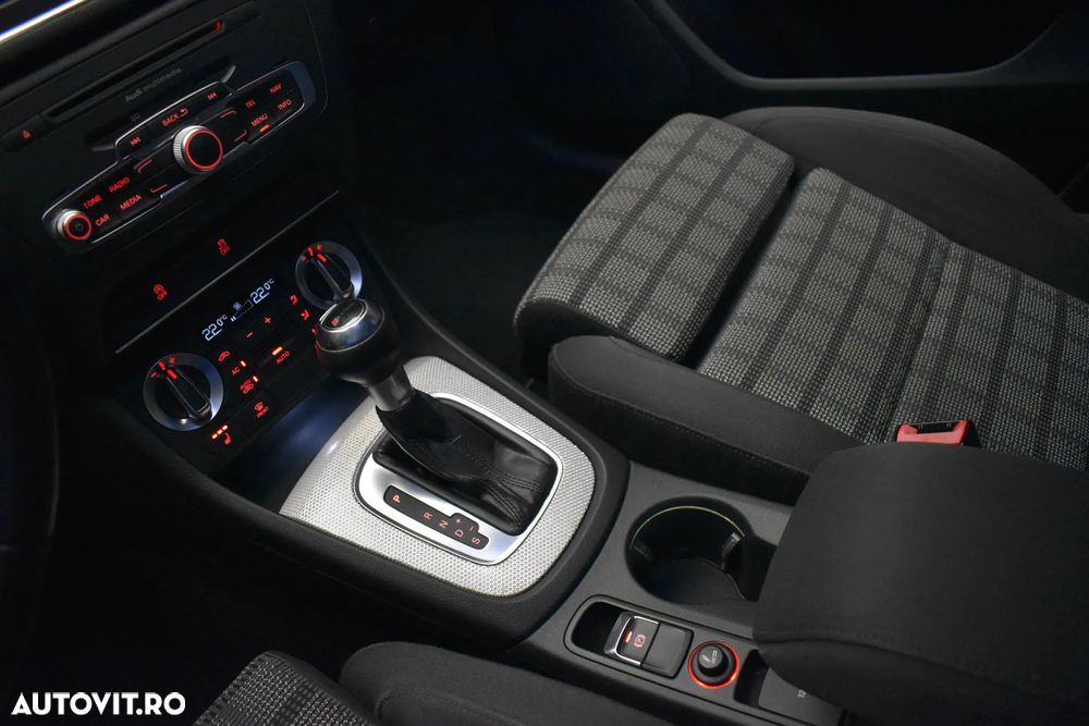 Audi Q3 2.0 TFSI Quattro S tronic - 11