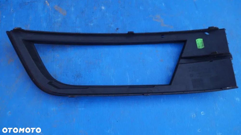 Kratka zderzaka lewa Skoda Octavia III 5E0807681 - 3