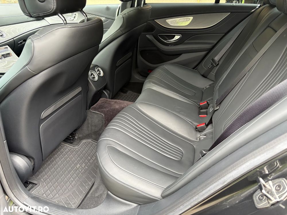 Mercedes-Benz CLS - 16