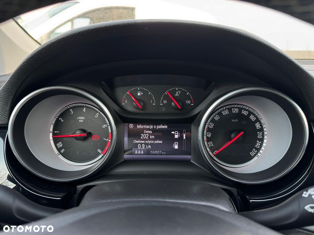 Opel Astra 1.4 T Dynamic - 8