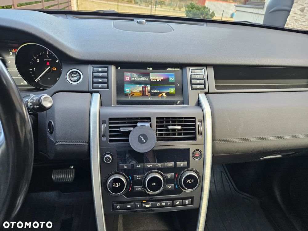 Land Rover Discovery Sport D150 - 8