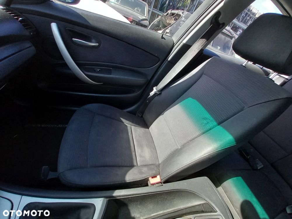 BMW E87 FOTELE KANAPA KOMPLET - 5