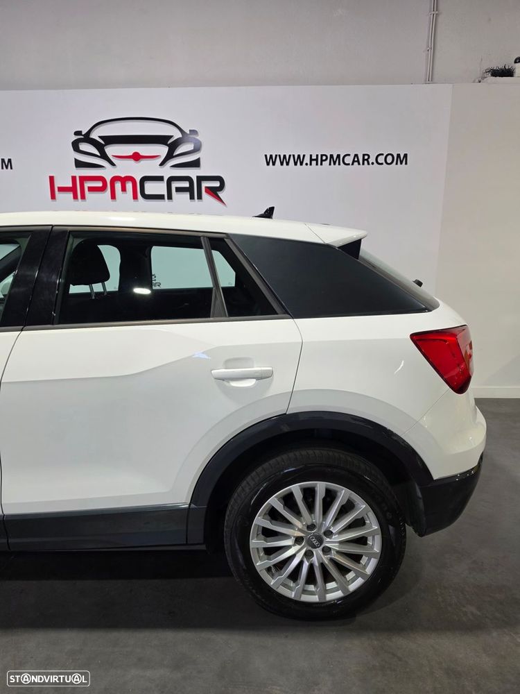 Audi Q2 30 TFSI Design S tronic - 6