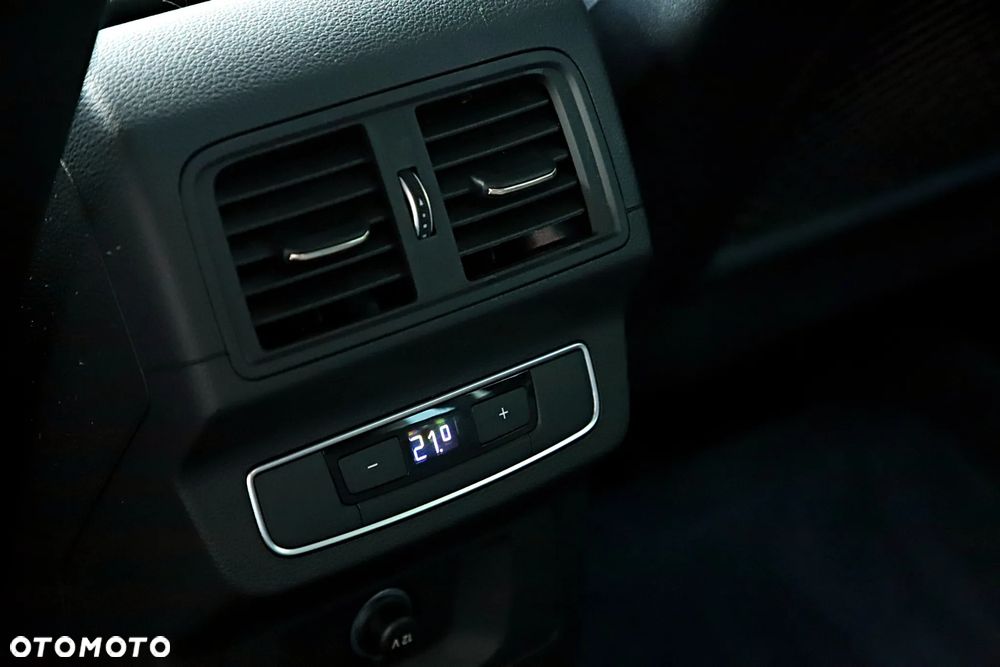 Audi Q5 40 TDI mHEV Quattro S Line S tronic - 23