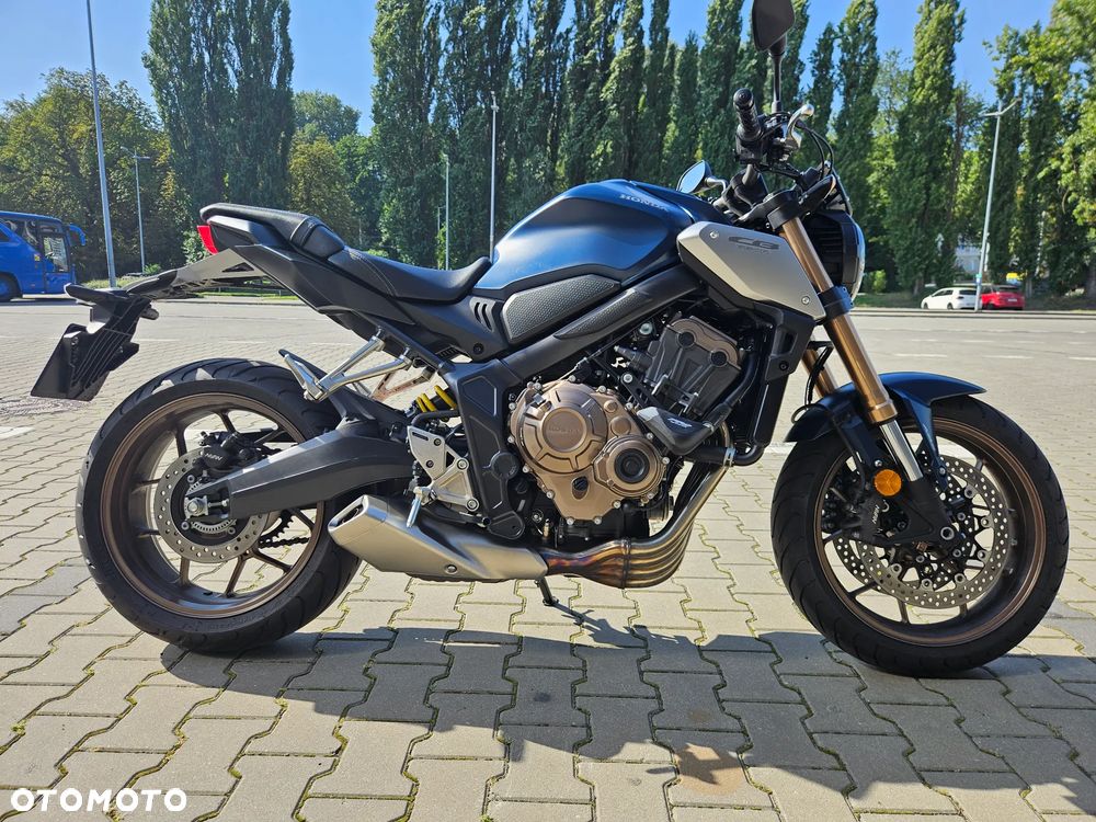 Honda CB - 4