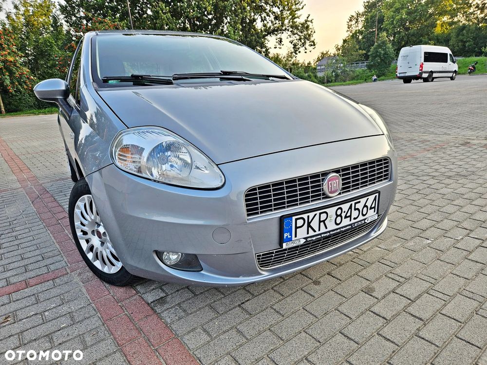 Fiat Grande Punto 1.4 8V - 18