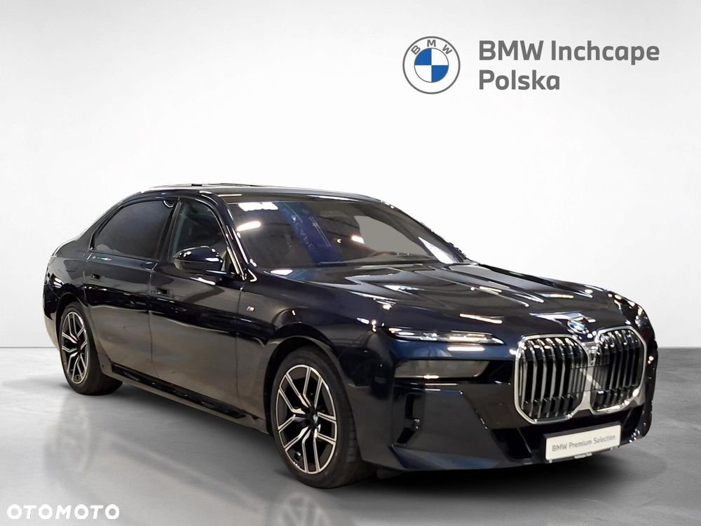 BMW Seria 7 - 8