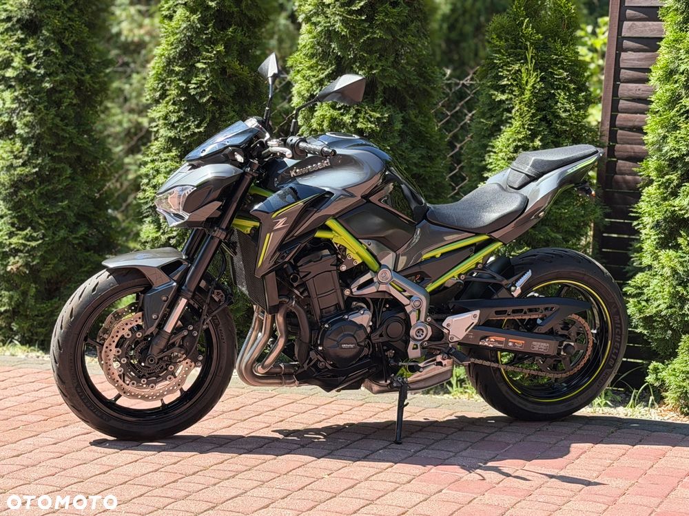 Kawasaki Z 900 - 6
