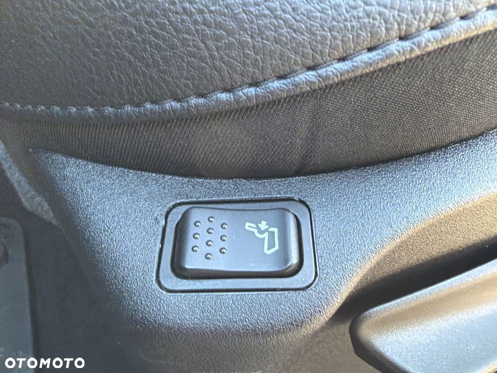 Jeep Compass - 22