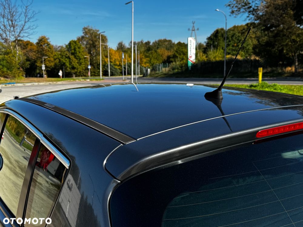 Peugeot 3008 1.6 HDi Premium - 16