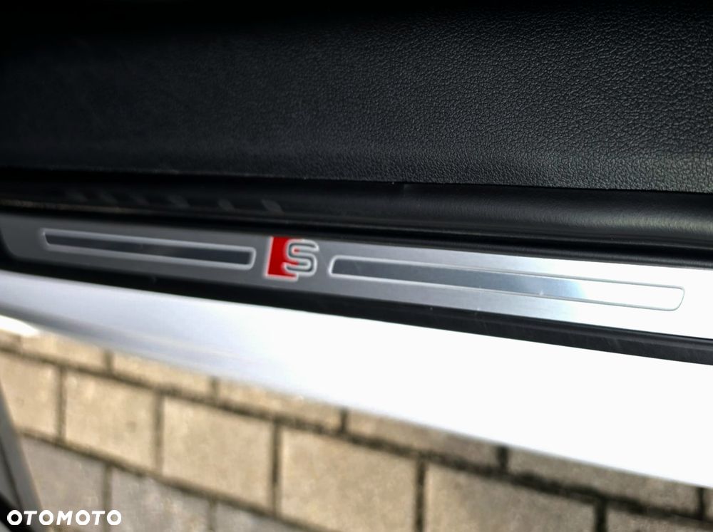 Audi A4 Limousine 35 TFSI mHEV S Line S tronic - 19