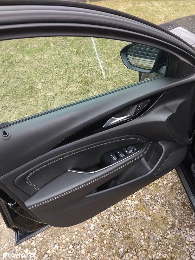 Opel Insignia 2.0 CDTI Exclusive S&S - 8