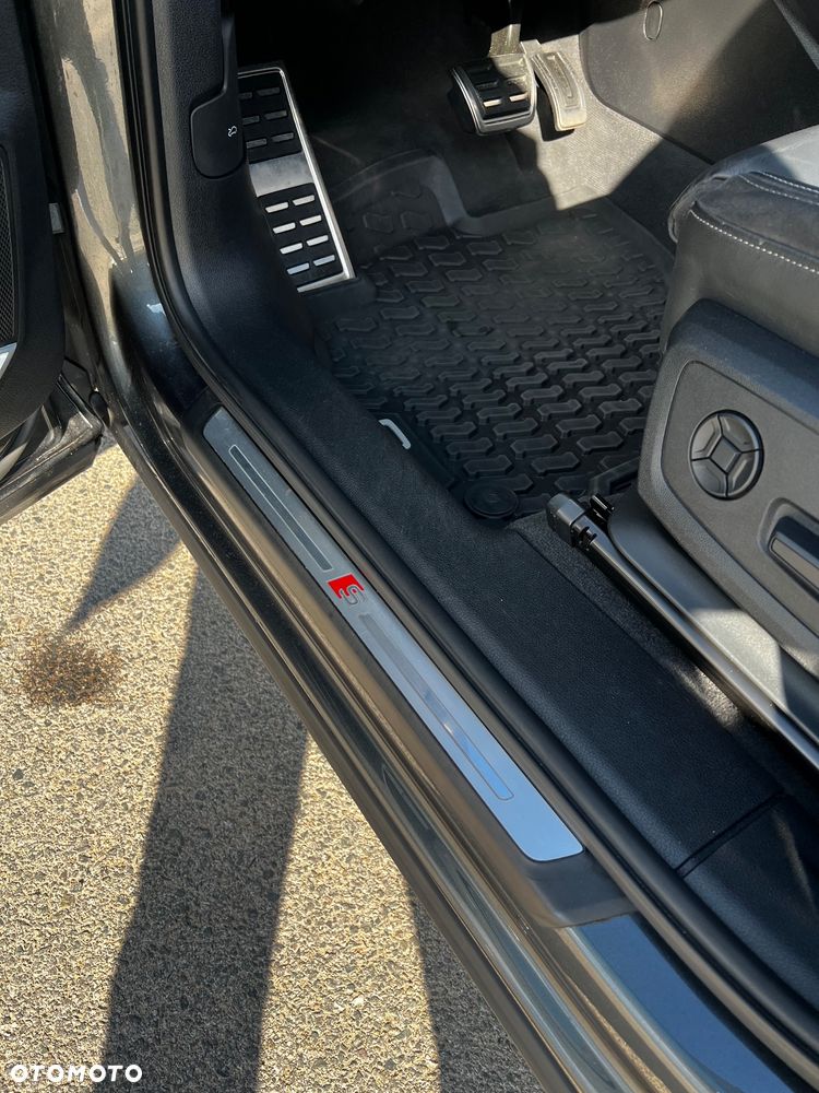 Audi Q3 40 TFSI Quattro S-Line S tronic - 11