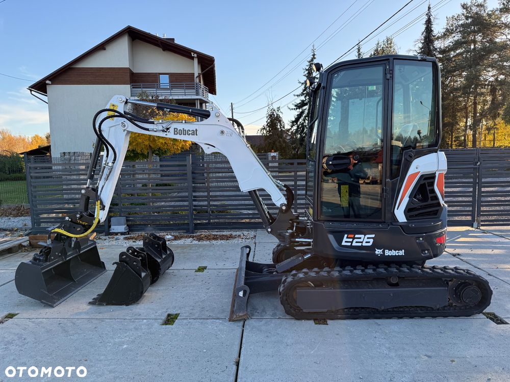 Bobcat E26 - 2