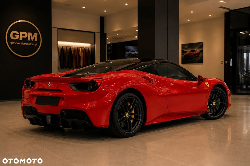 Ferrari 488 - 2