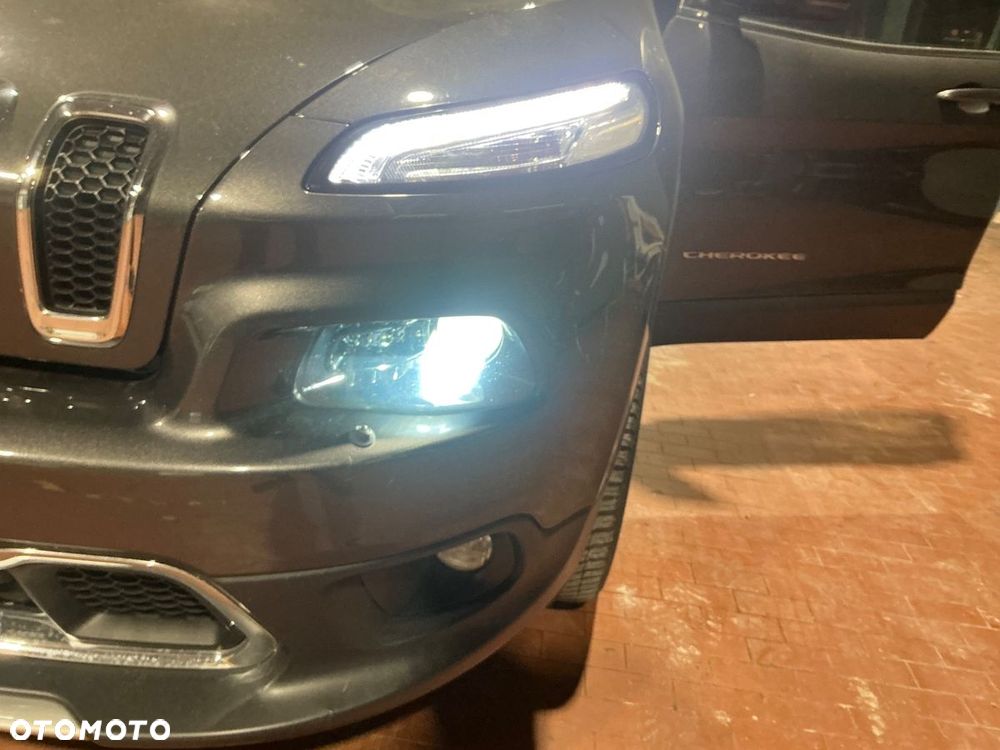 Jeep Cherokee 2.0 Multijet Active Drive II Automatik Limited - 24