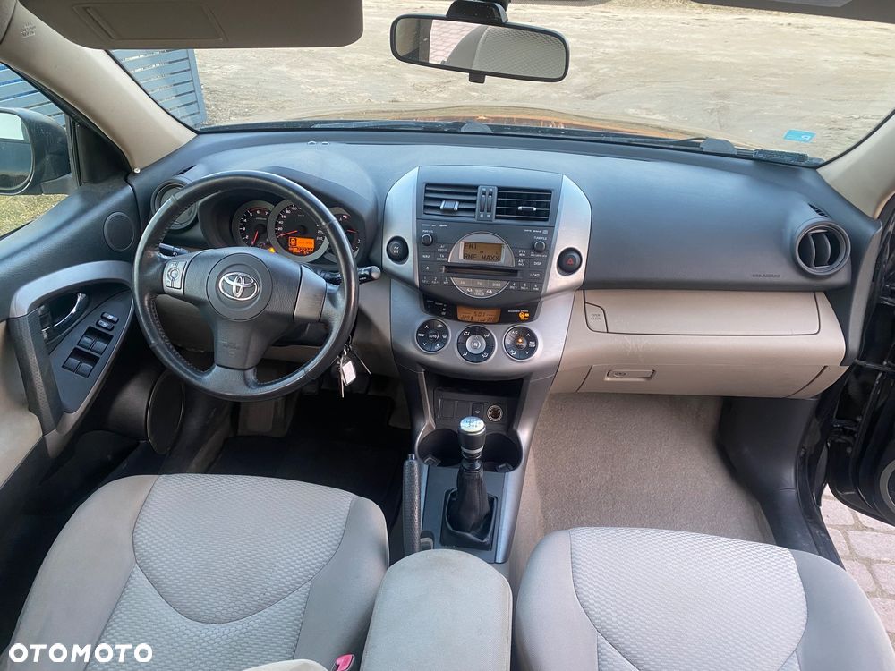 Toyota RAV4 2.2 D-4D Luna - 7