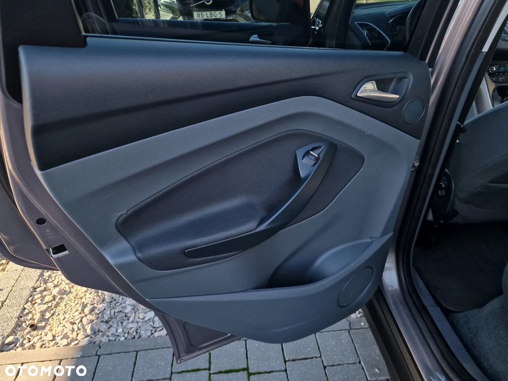 Ford C-MAX 1.6 Ti-VCT Titanium - 20