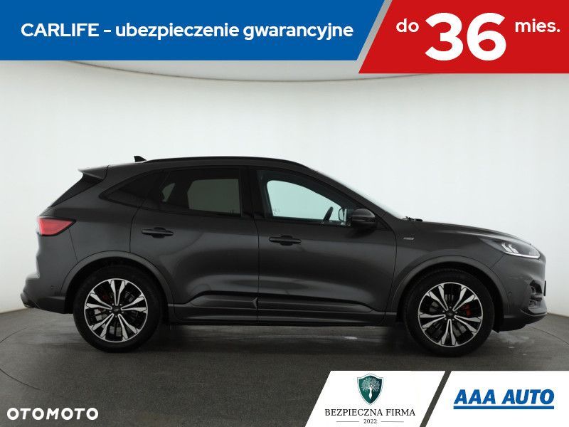 Ford Kuga - 8