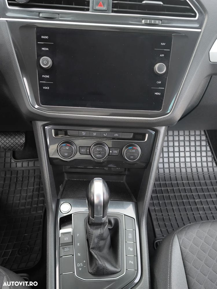 Volkswagen Tiguan 2.0 TDI SCR (BlueMotion Technology) DSG Comfortline - 9