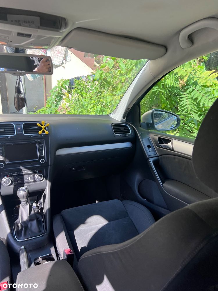 Volkswagen Golf 2.0 TDI DPF Style - 12
