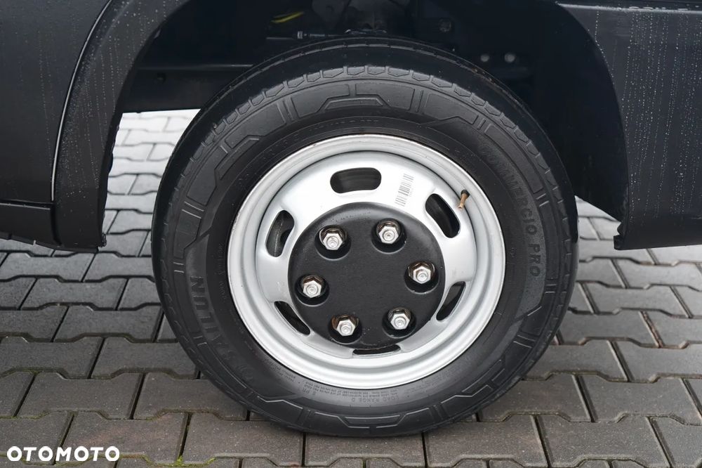 Iveco DAILY 35-160 / KONTENER 4,3 M / WINDA DHOLLANDIA  / BLIŹNIAK   DMC: 3500 KG /  2021 - 17