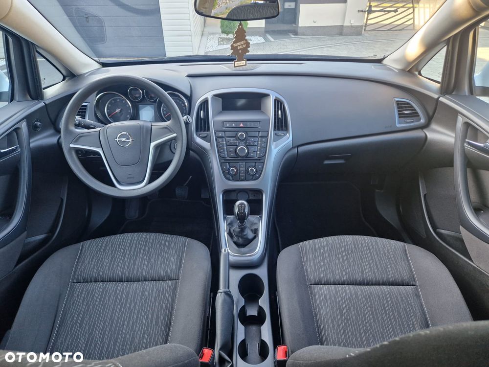 Opel Astra 1.6 Enjoy EU6 - 24